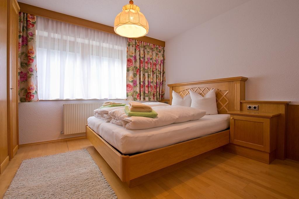 Apart Auer Umhausen Buitenkant foto